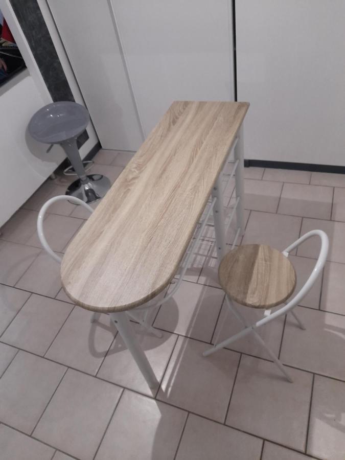 Chez Sabine Et Patrick Leilighet Narbonne Eksteriør bilde